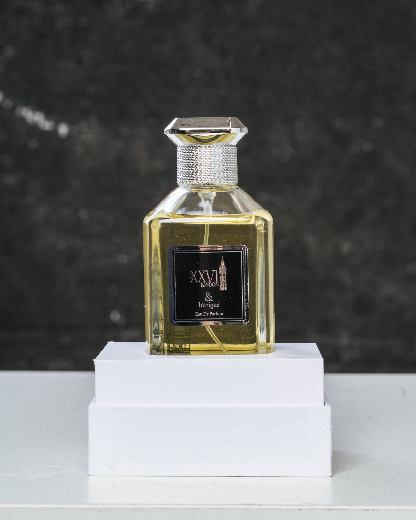 & Intrigue Eau de Parfum
